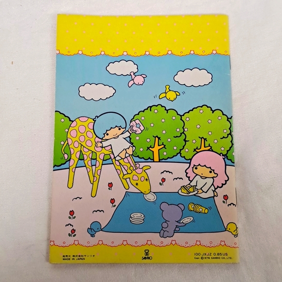Vintage "KIKI AND LALA COLORING BOOK " SANRIO 1976 made in Japan - Picture 2 of 9